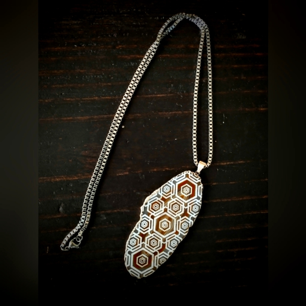 Hexa Fractal Linework Silver Plated Agate Pendant